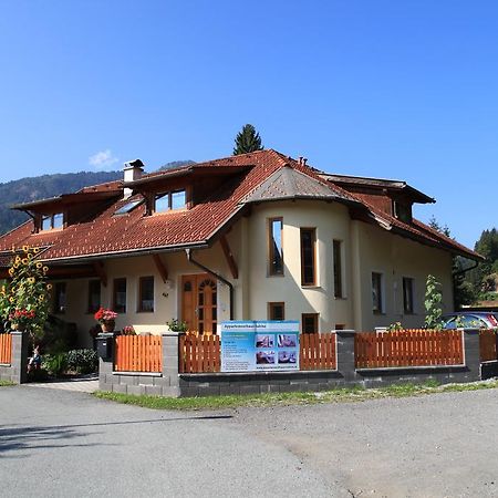 Appartementhaus Sabine Kotschach-Mauthen Ngoại thất bức ảnh
