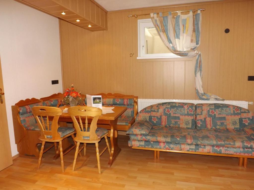 Appartementhaus Sabine Kotschach-Mauthen Phòng bức ảnh